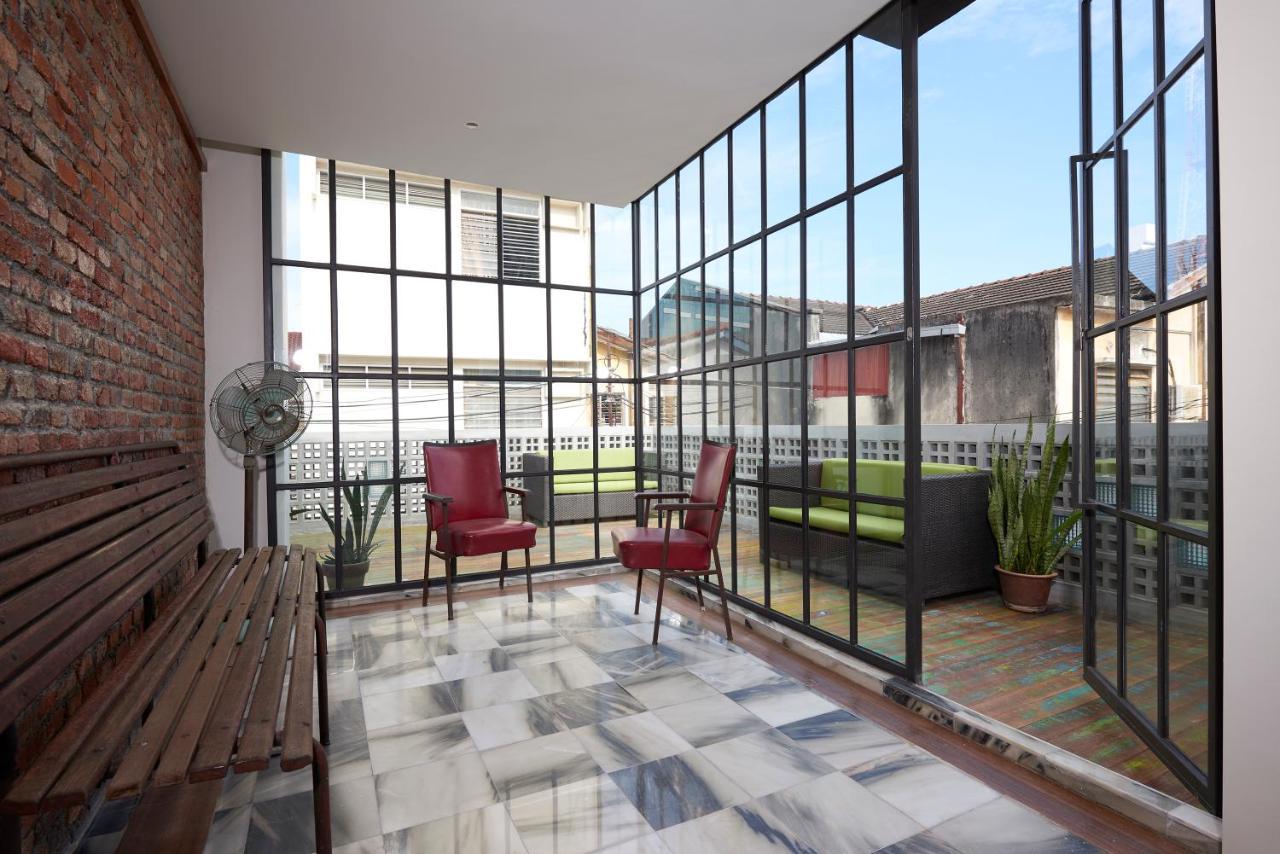 Macalister Terraces 4*